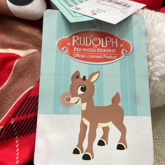 Rudolph Girl's Plaid 'Oh Deer' Button Down Flannel Christmas Pajama Set - Picture 10 of 10